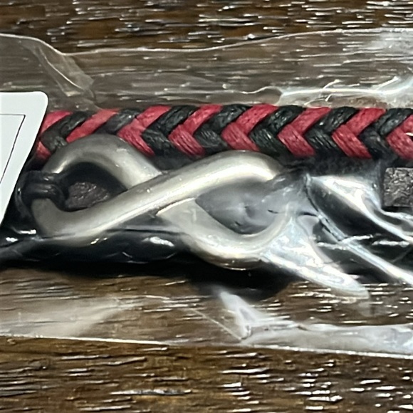 NEW Men’s PU Leather With Infinity Symbol Bracelet - Picture 6 of 9